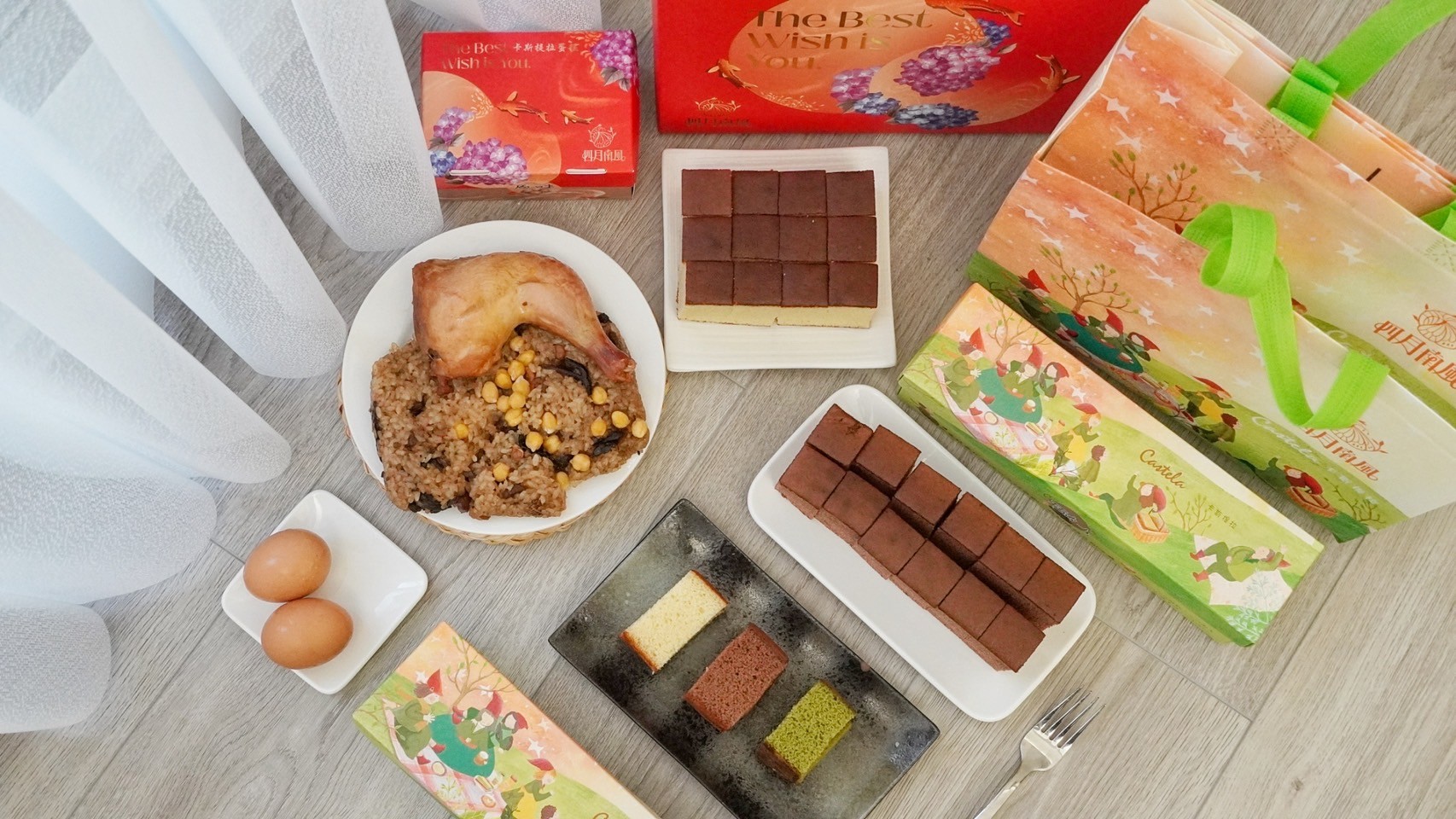 錦繡油喜禮盒|葷油飯 × 卡斯提拉 × 紅蛋 × 烤雞腿 四月南風錦繡油喜禮盒,葷油飯搭配卡斯提拉蛋糕、紅蛋與烤雞腿的滿月禮盒
