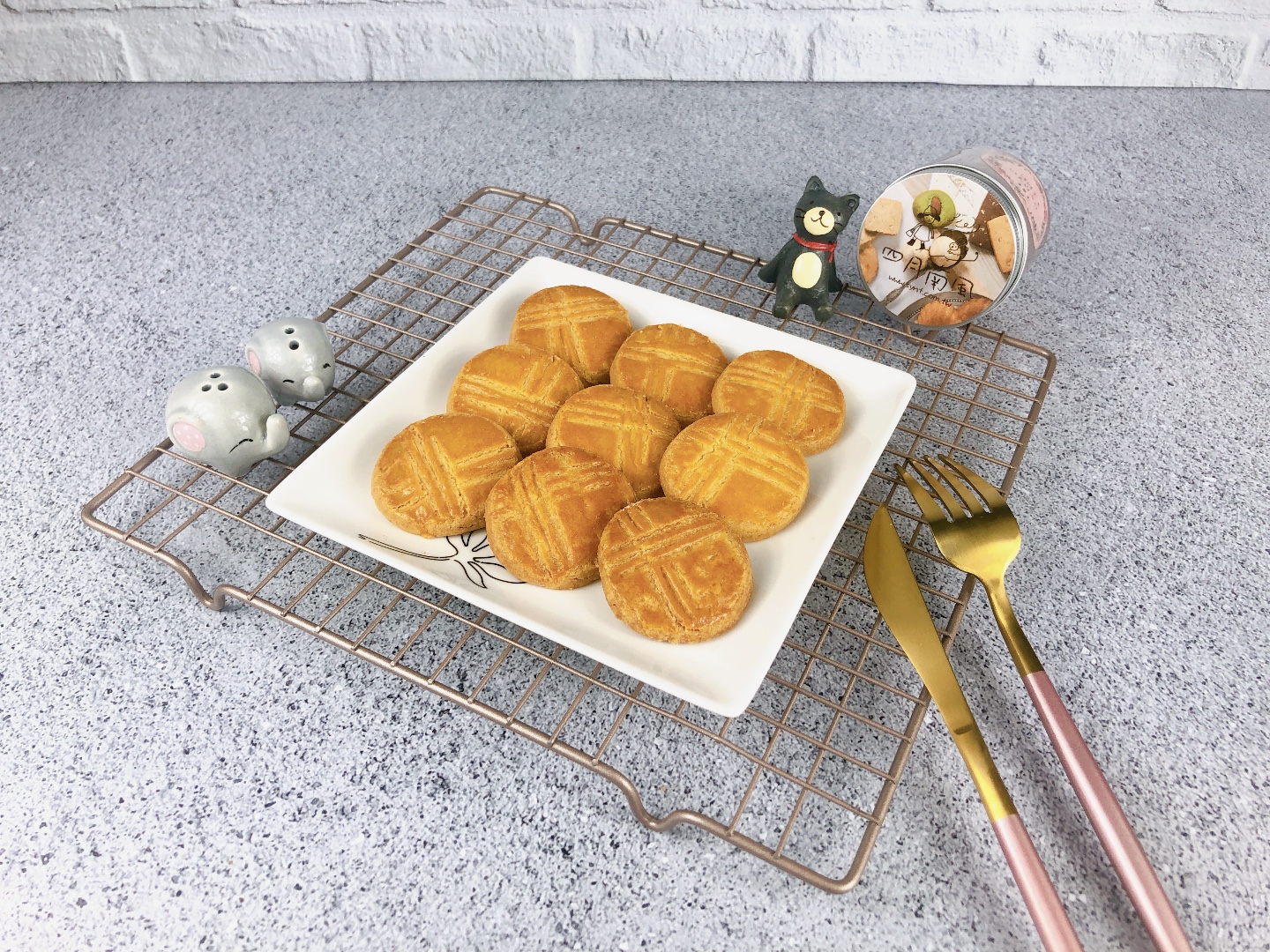 四月南風法式卡雷多手工餅乾，杏仁粉與奶油烘焙出的香酥點心